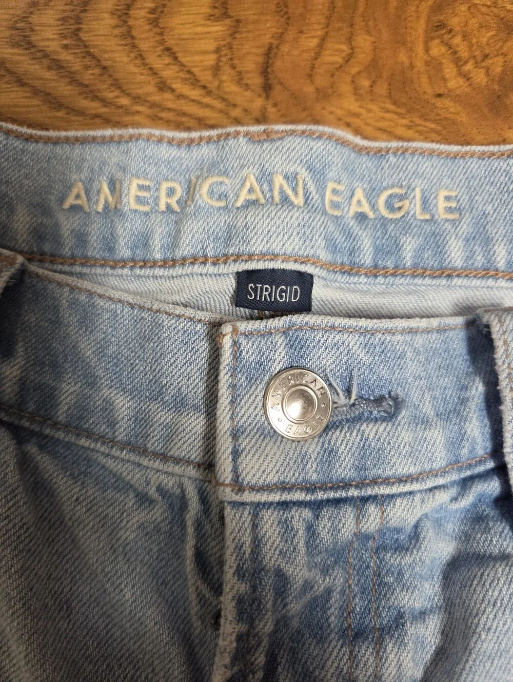 American Eagle Outfitters Light Blue Denim Shorts Size 4 - Picture 3 of 11
